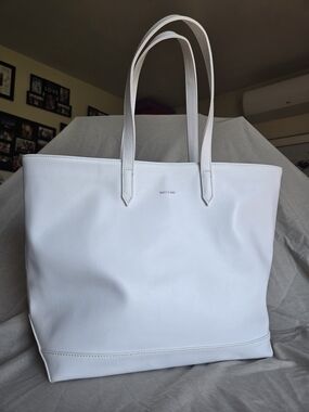 Matt & Nat White Schlepp Vegan Leather Tote Bag